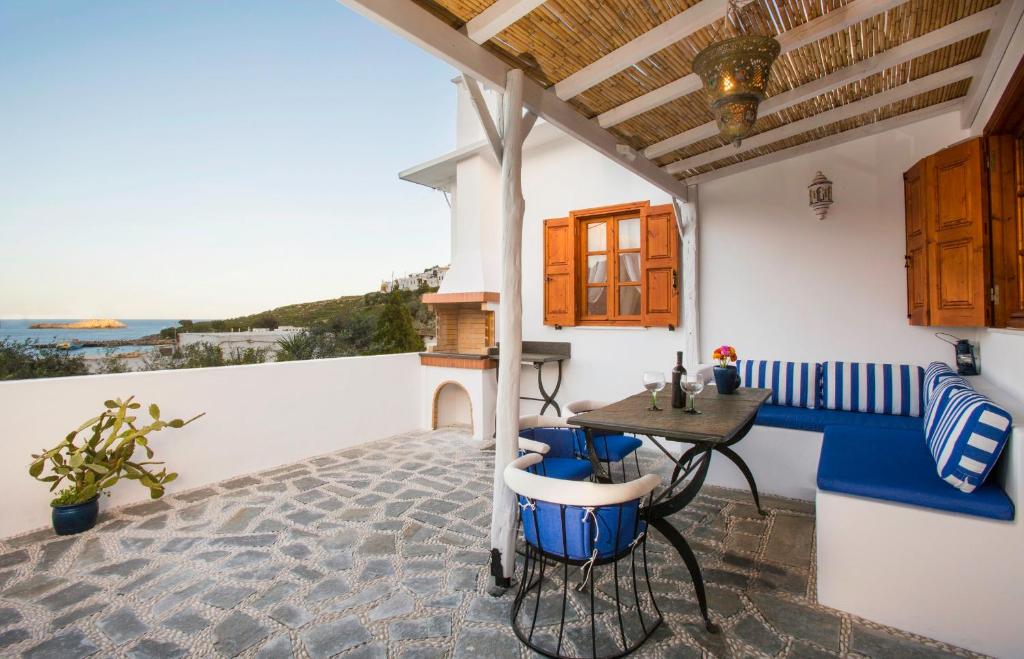 Lindos Seaside Villa